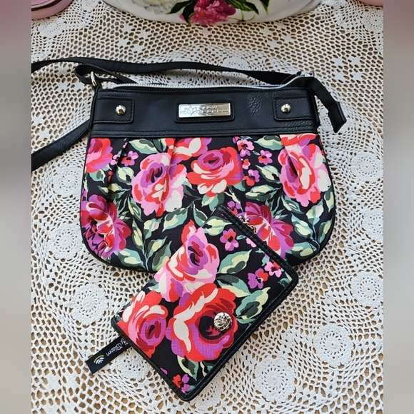 Lily Bloom Romantic Rose Blossom Crossbody And Matching Wallet Floral - Picture 1 of 14